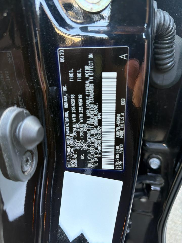 Toyota Highlander Hybrid XLE AWD (Natl) 2020