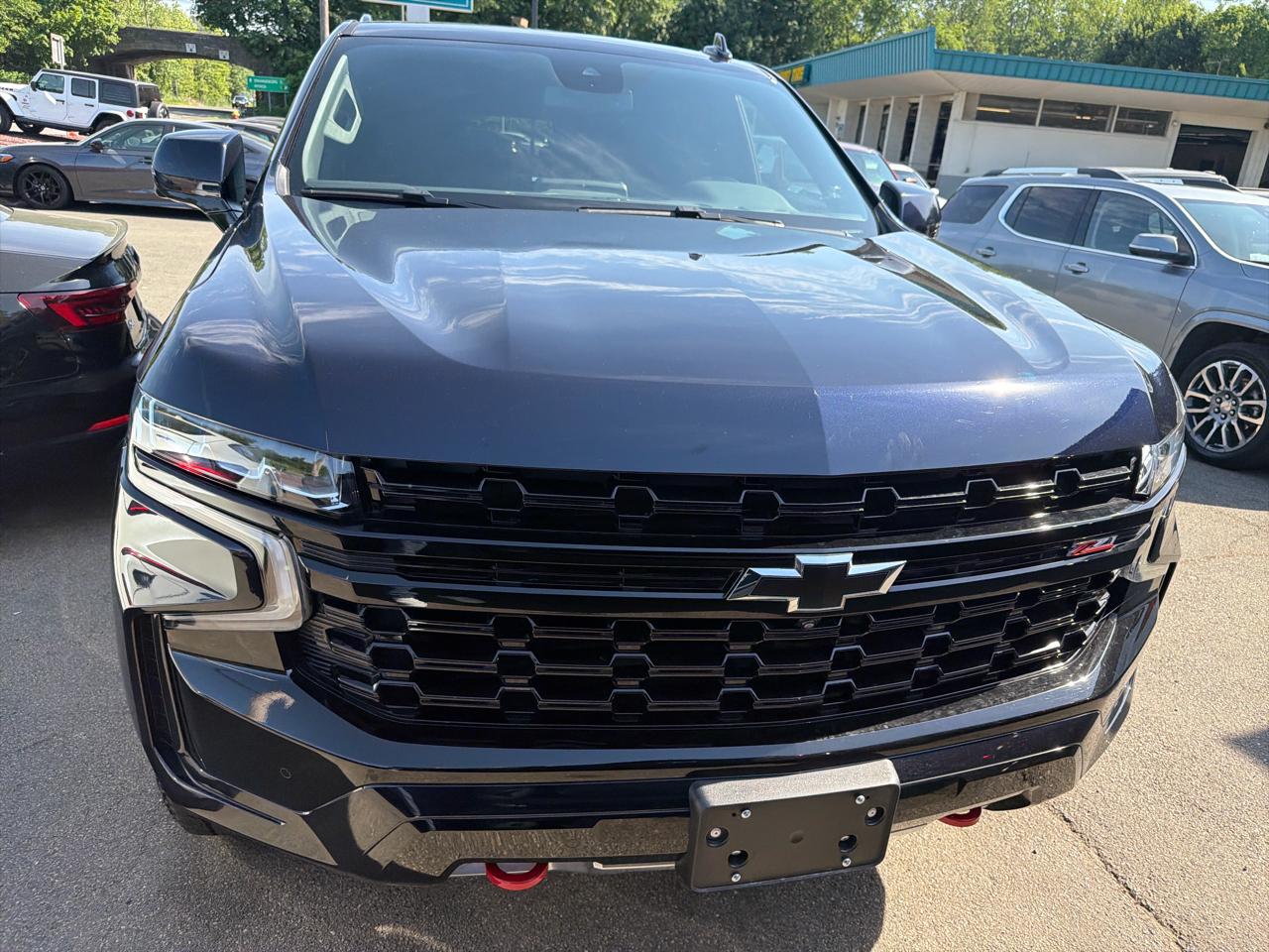 Chevrolet Suburban 4WD 4dr Z71 2024