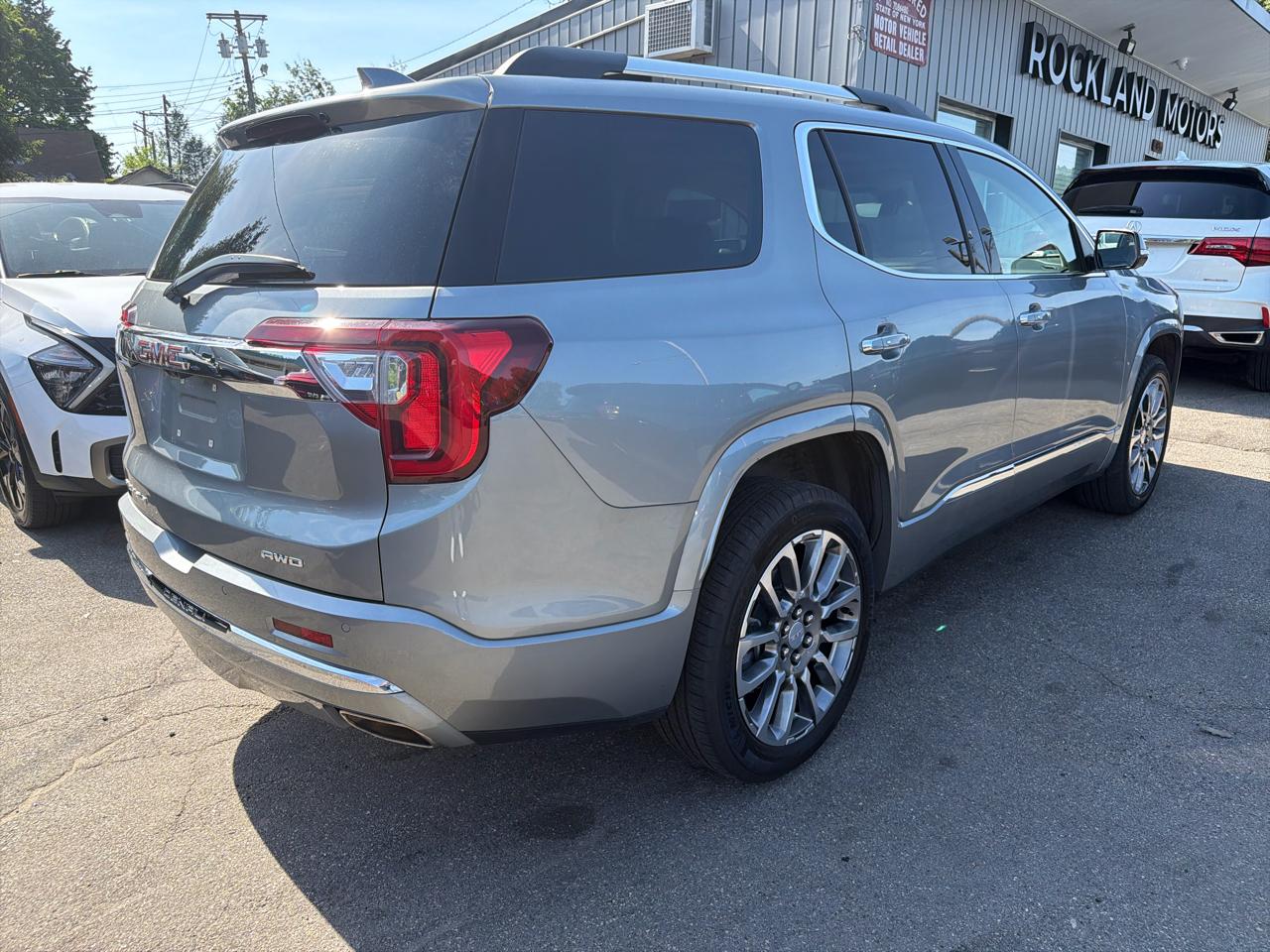 GMC Acadia AWD 4dr Denali 2023