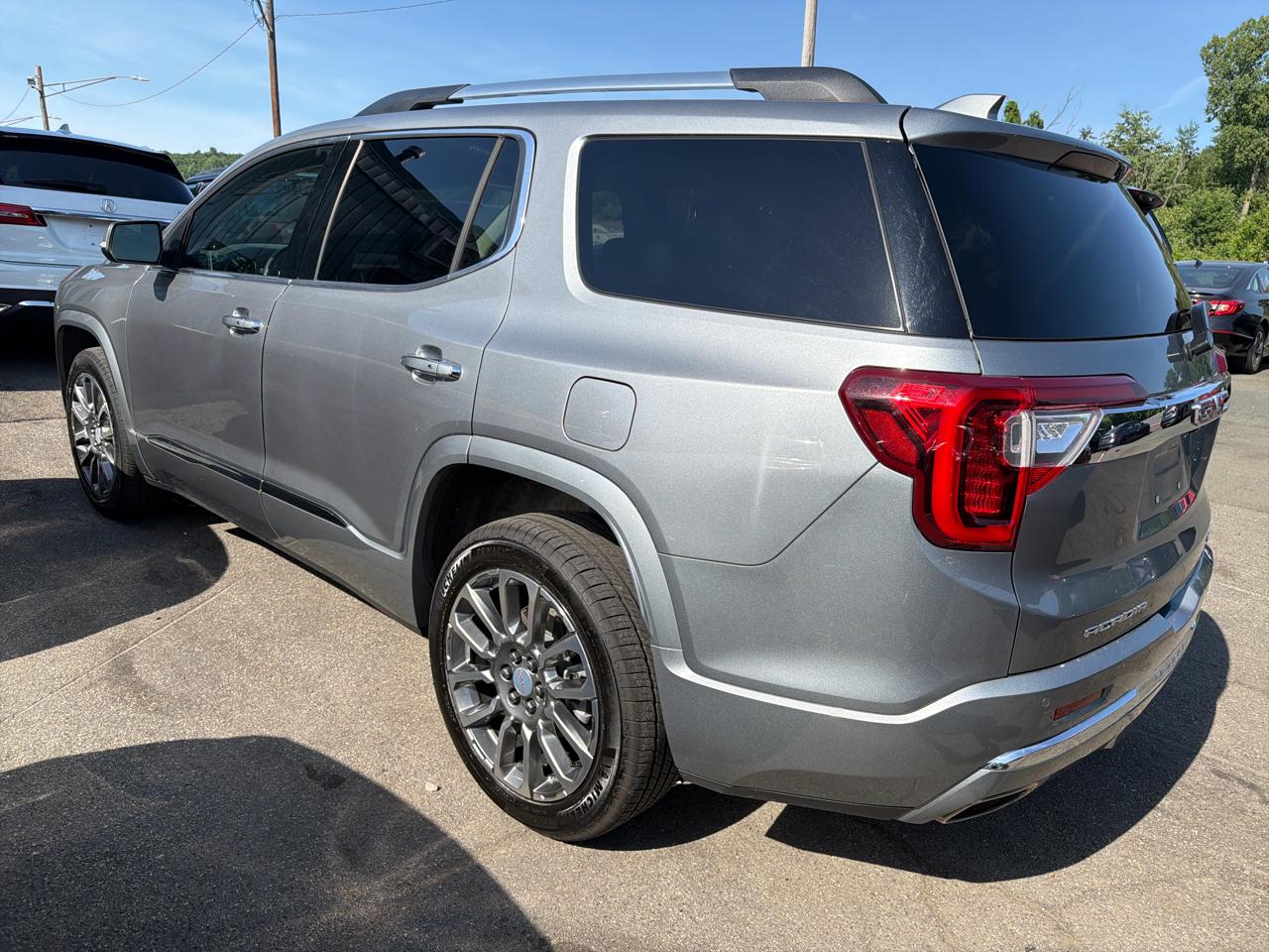 GMC Acadia AWD 4dr Denali 2023