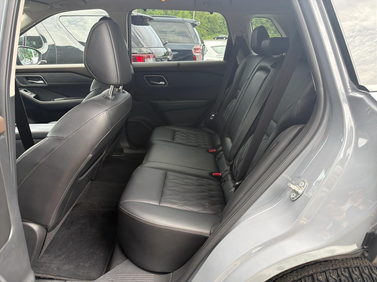 Nissan Rogue AWD Platinum 2022