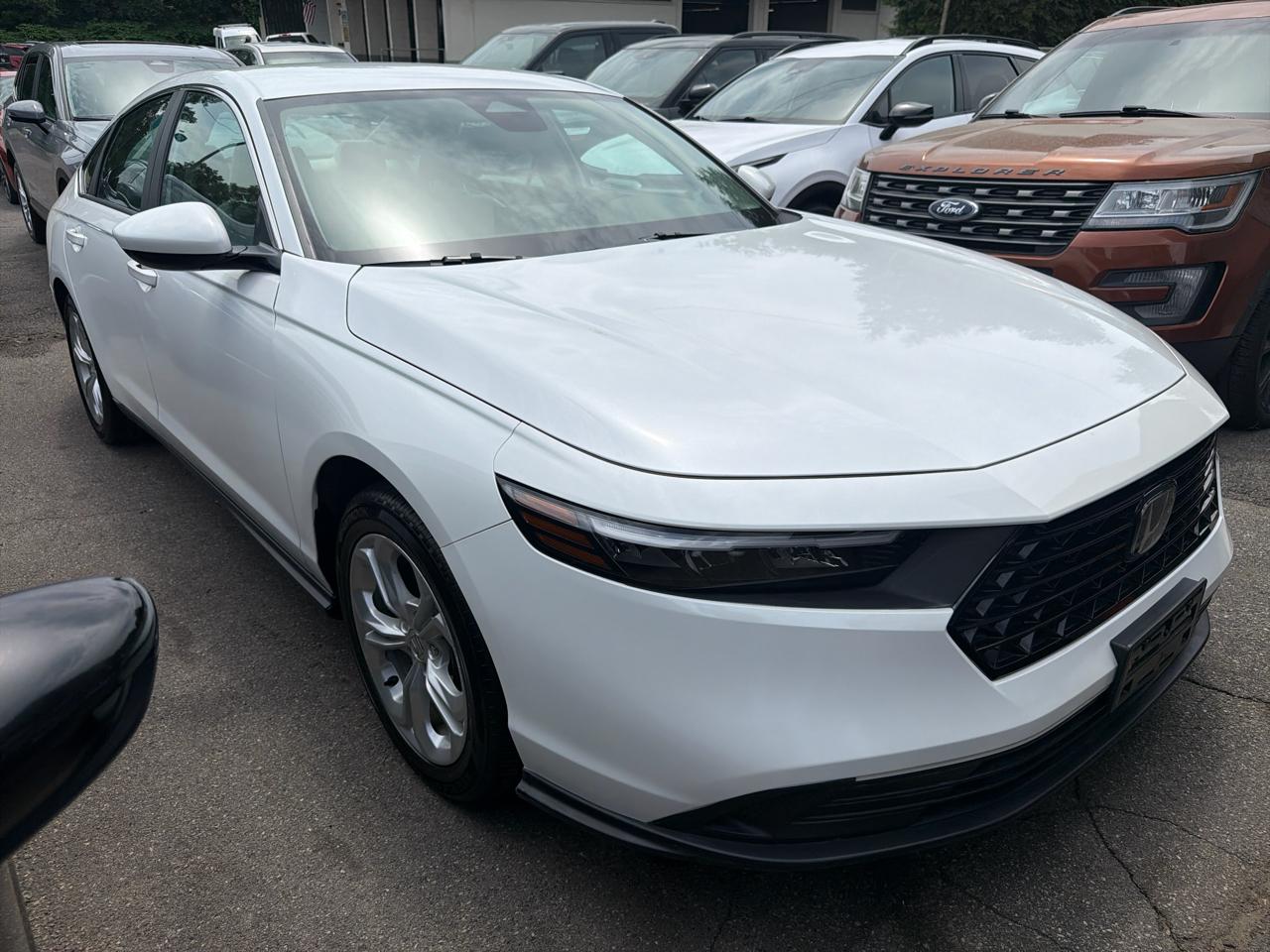 Honda Accord Sedan LX CVT 2023