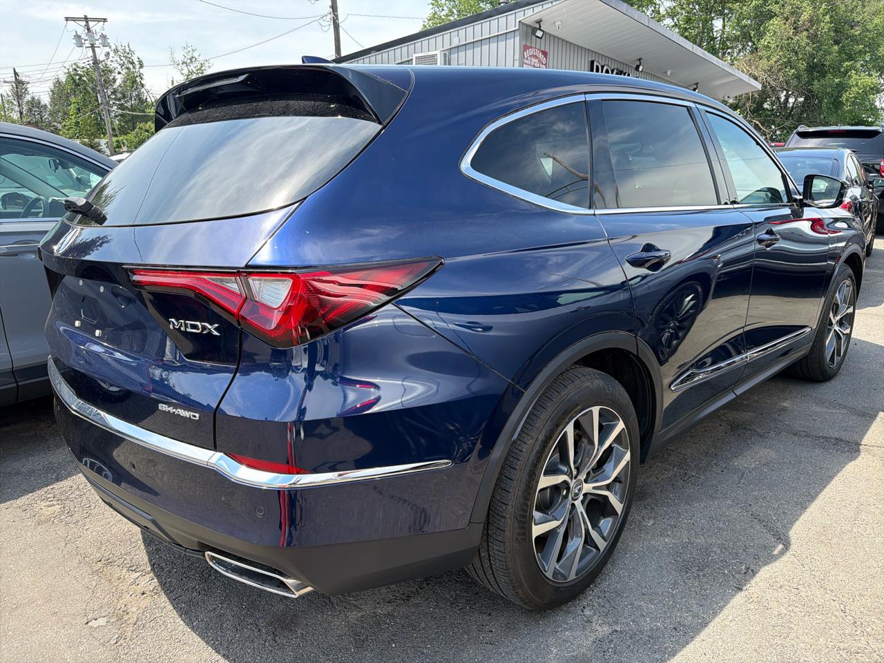 Acura MDX SH-AWD w/Technology Package 2023