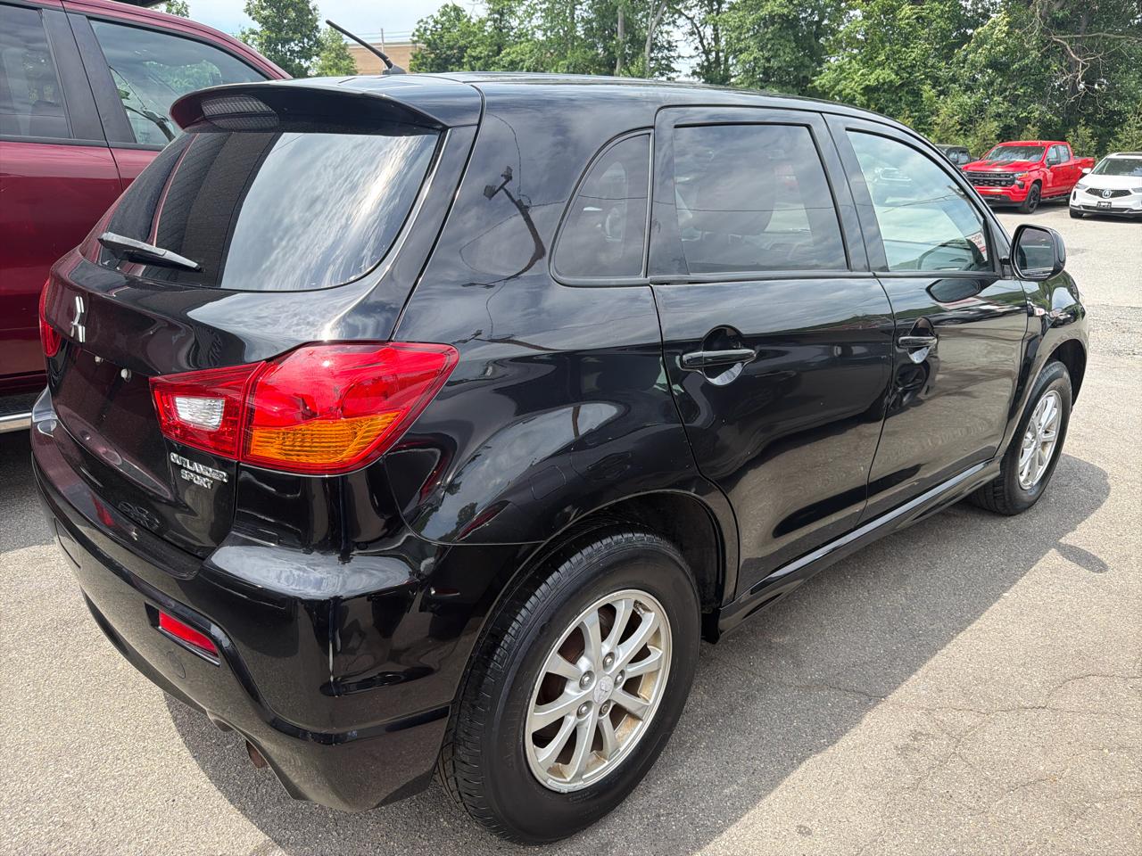 Mitsubishi Outlander Sport  2012