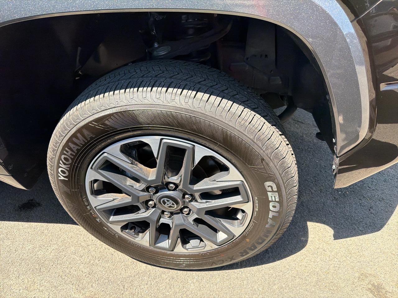 Toyota Tundra 4WD Limited CrewMax 5.5' Bed (Natl) 2023