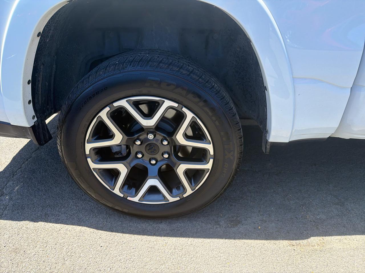RAM 1500 Laramie 4x4 Crew Cab 5'7" Box 2025