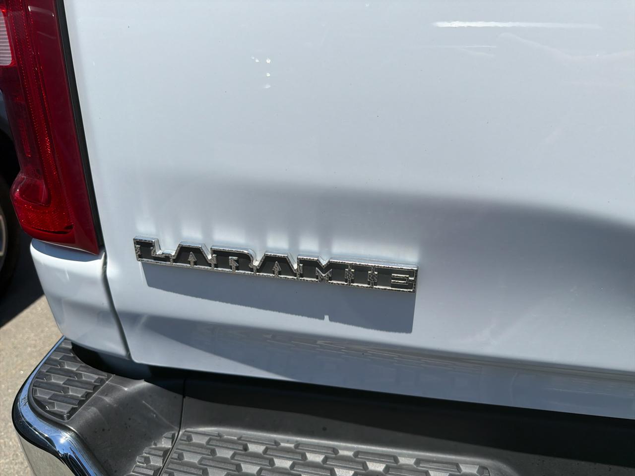 RAM 1500 Laramie 4x4 Crew Cab 5'7" Box 2025