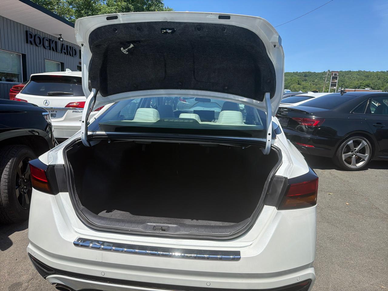 Nissan Altima 2.5 SL AWD Sedan 2023