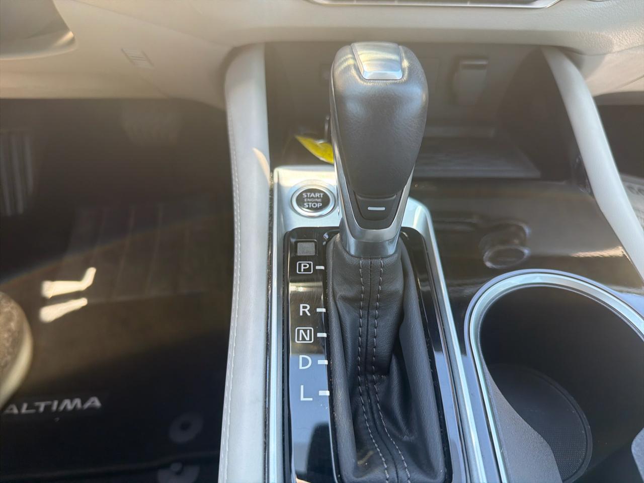 Nissan Altima 2.5 SL AWD Sedan 2023