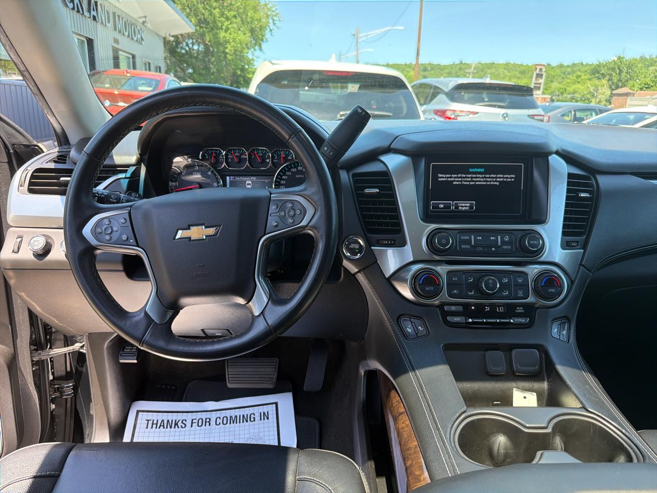 Chevrolet Suburban 4WD 4dr 1500 LT 2018