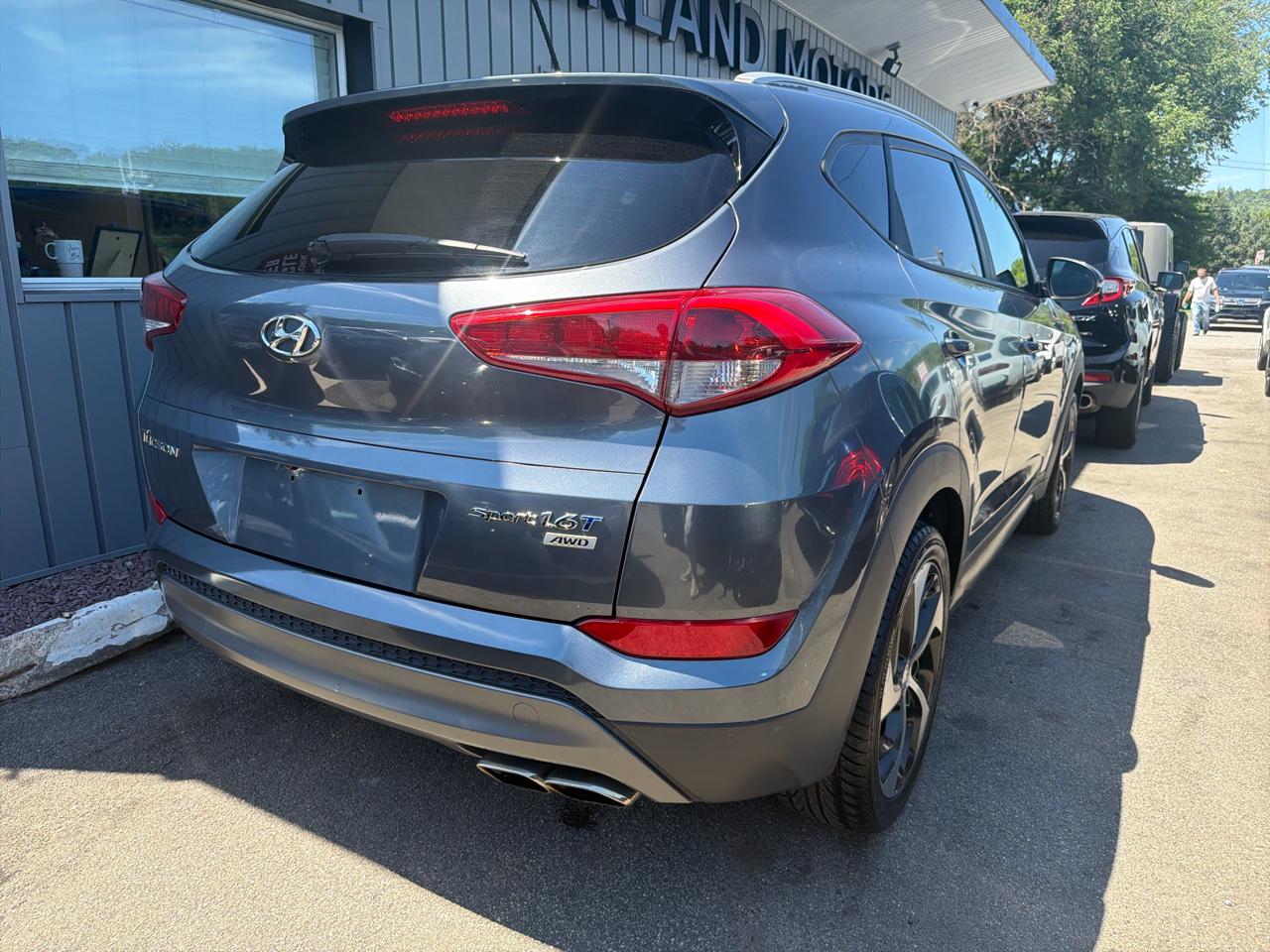 Hyundai Tucson AWD 4dr Sport 2016