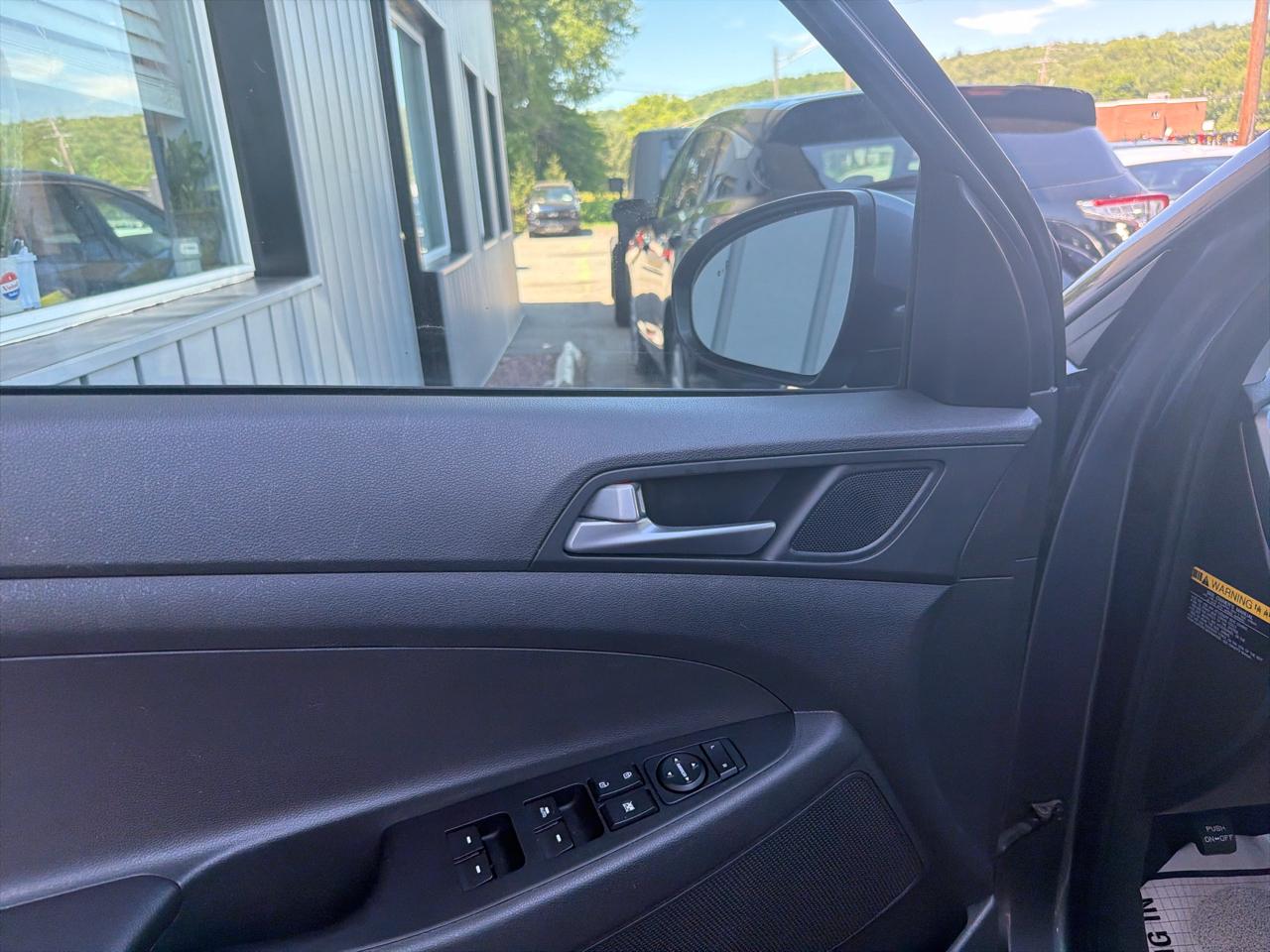 Hyundai Tucson AWD 4dr Sport 2016