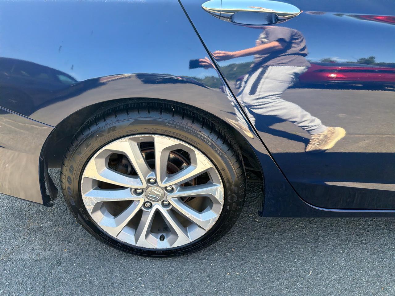 Honda Accord Sdn 4dr I4 CVT Sport 2013