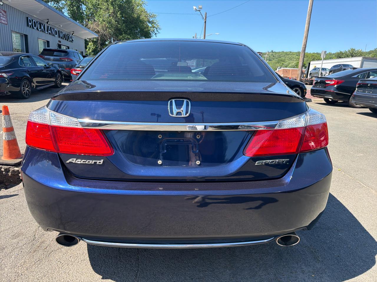 Honda Accord Sdn 4dr I4 CVT Sport 2013