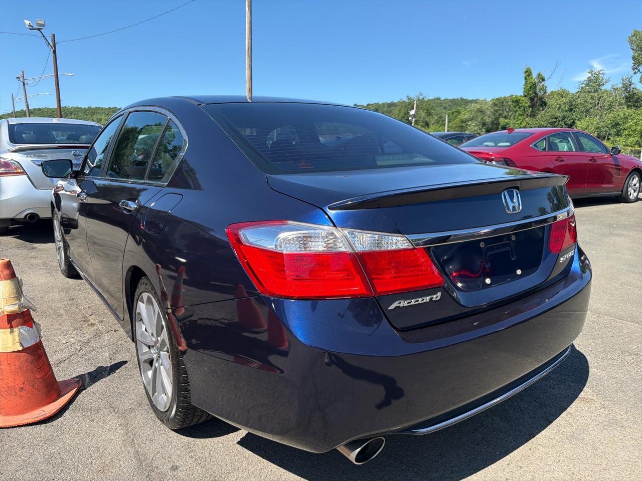 Honda Accord Sdn 4dr I4 CVT Sport 2013
