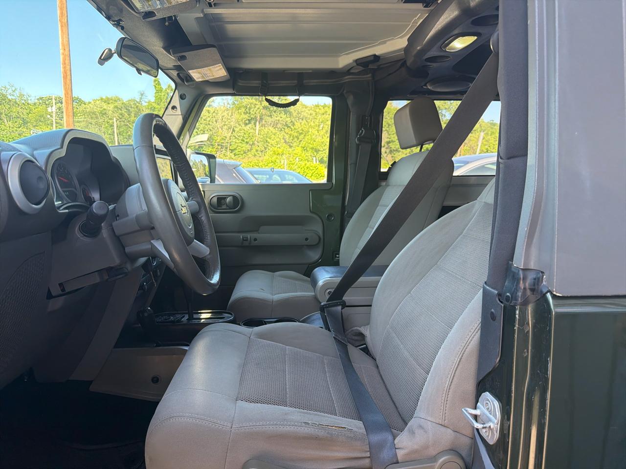 Jeep Wrangler 4WD 2dr Sahara 2008