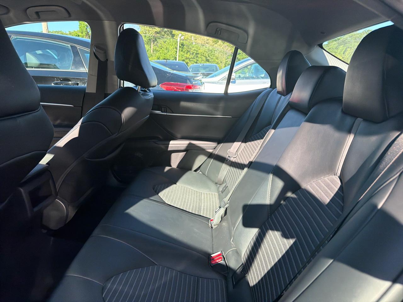 Toyota Camry SE Auto (Natl) 2024