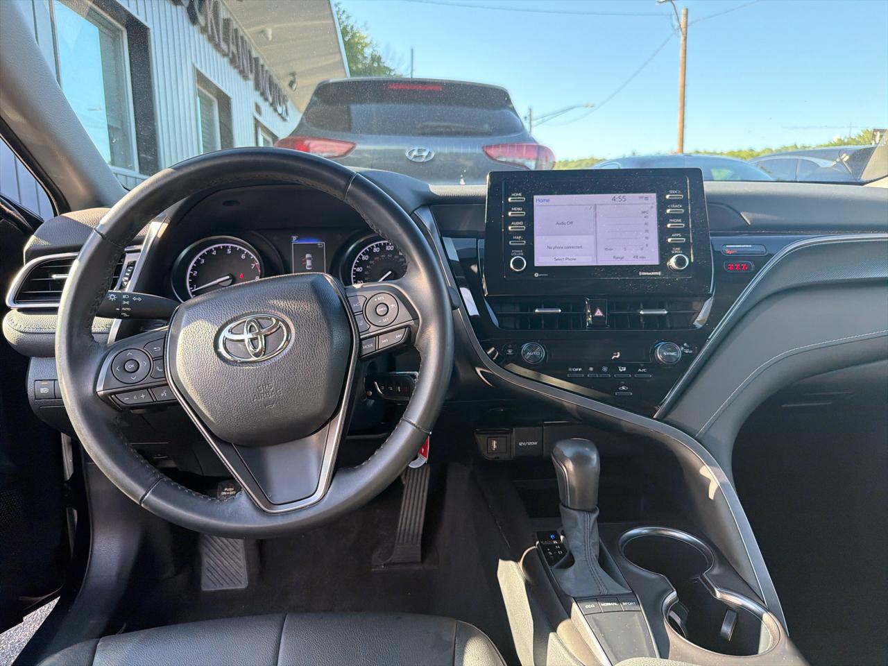 Toyota Camry SE Auto (Natl) 2024