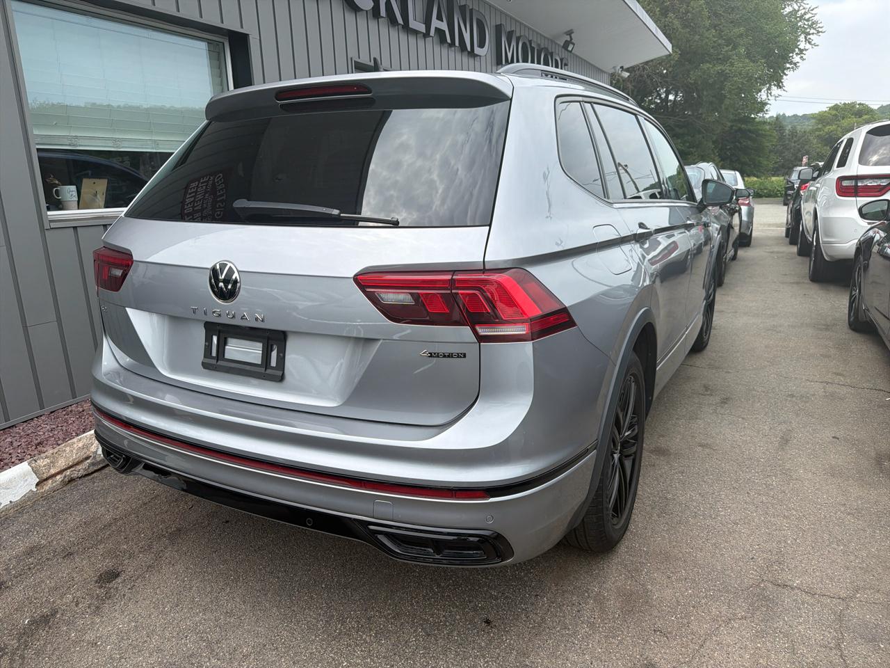 Volkswagen Tiguan 2.0T SE R-Line Black 4MOTION 2022