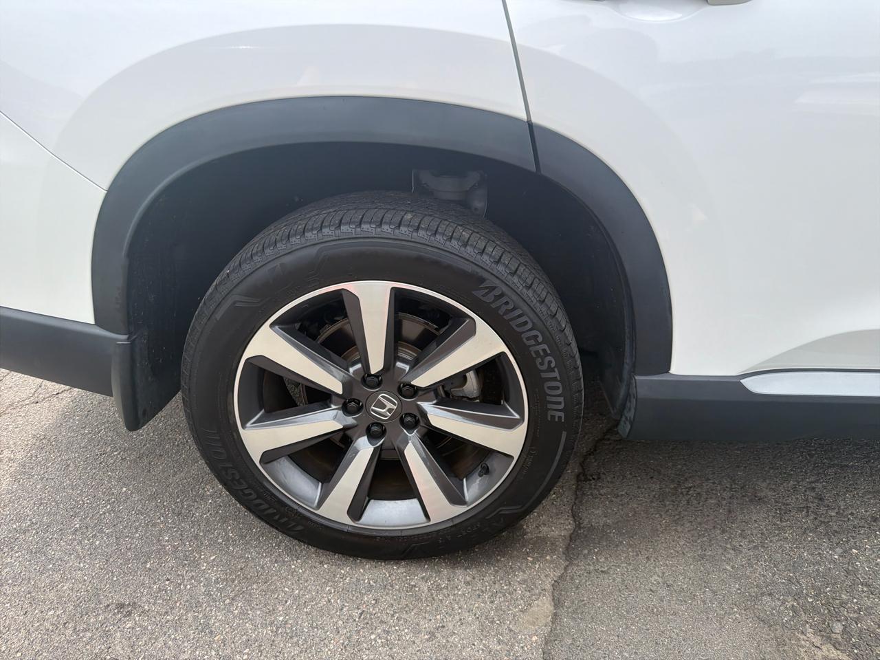 Honda Pilot Elite AWD 2023