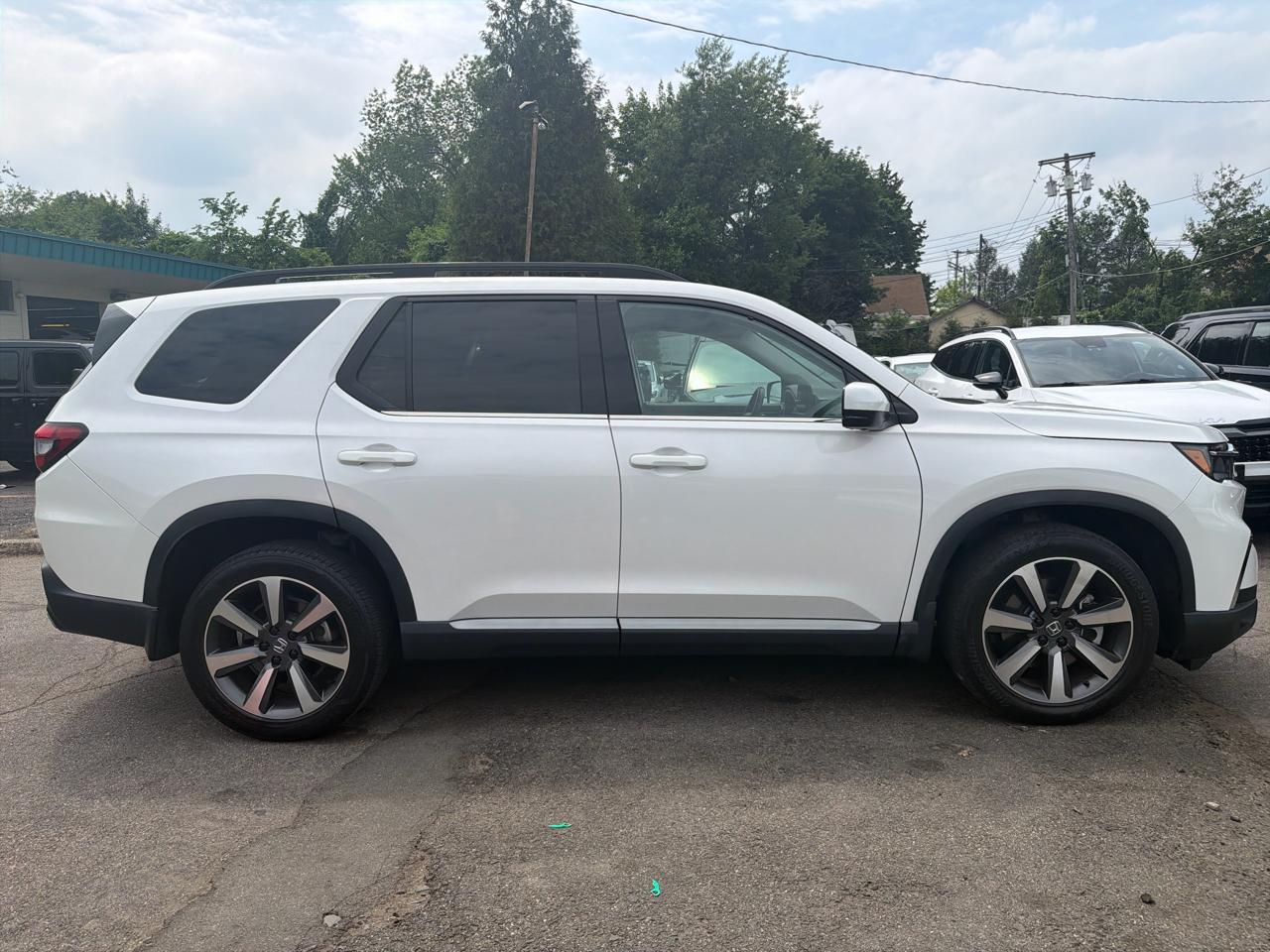 Honda Pilot Elite AWD 2023