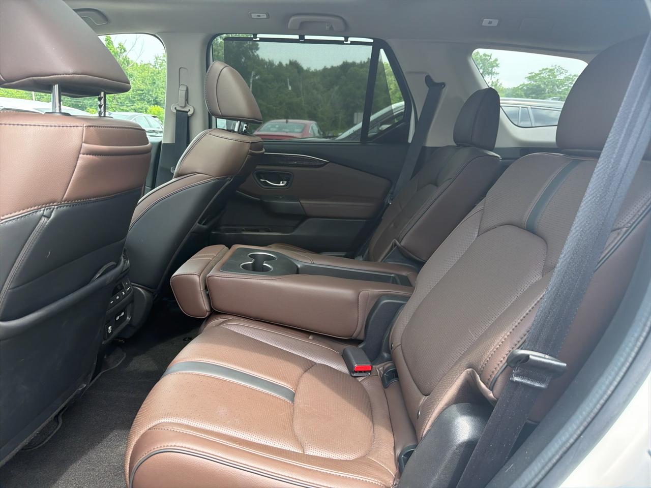 Honda Pilot Elite AWD 2023