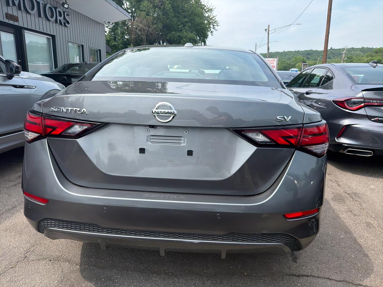 Nissan Sentra SV CVT 2022