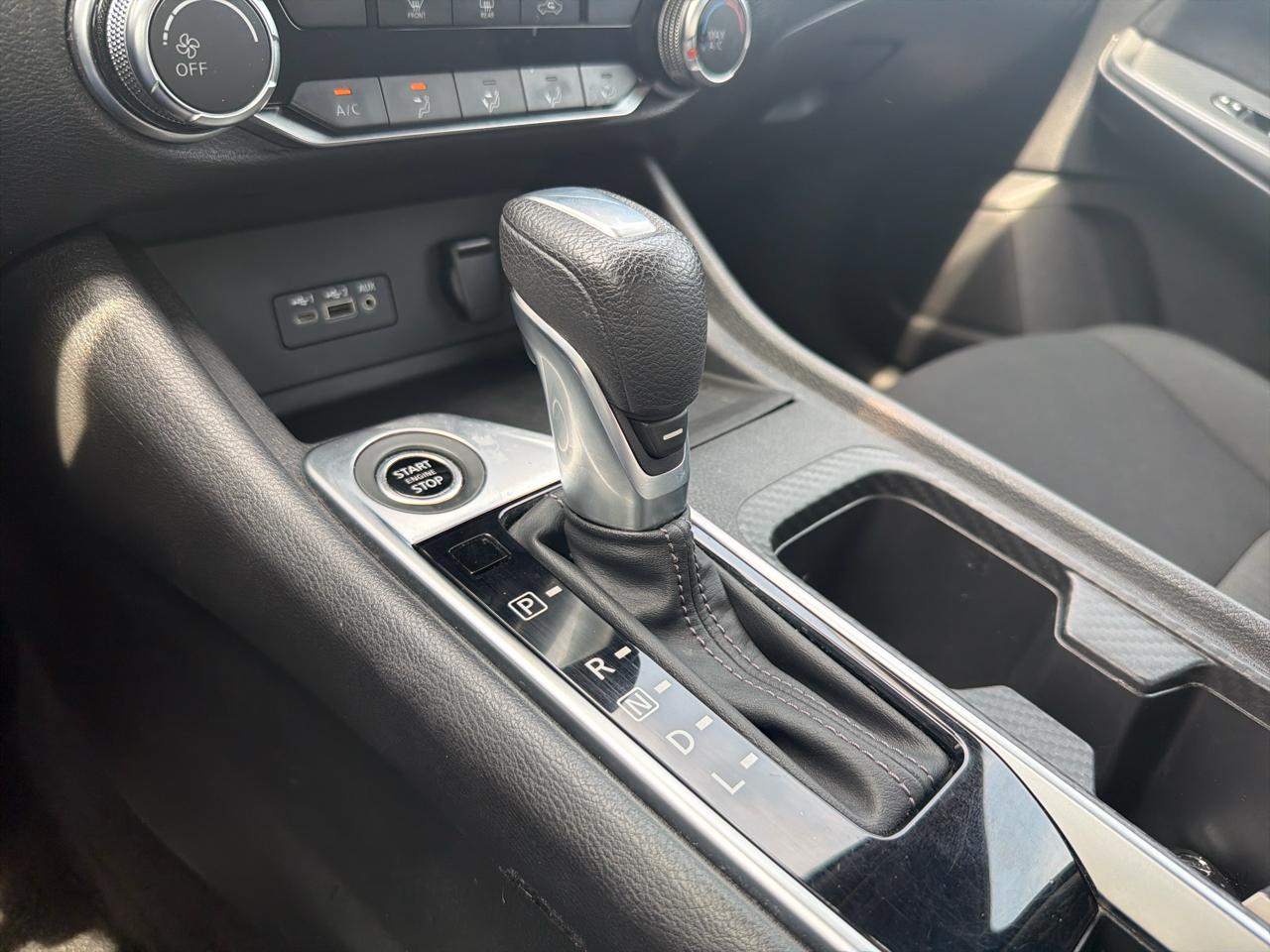 Nissan Sentra SV CVT 2022