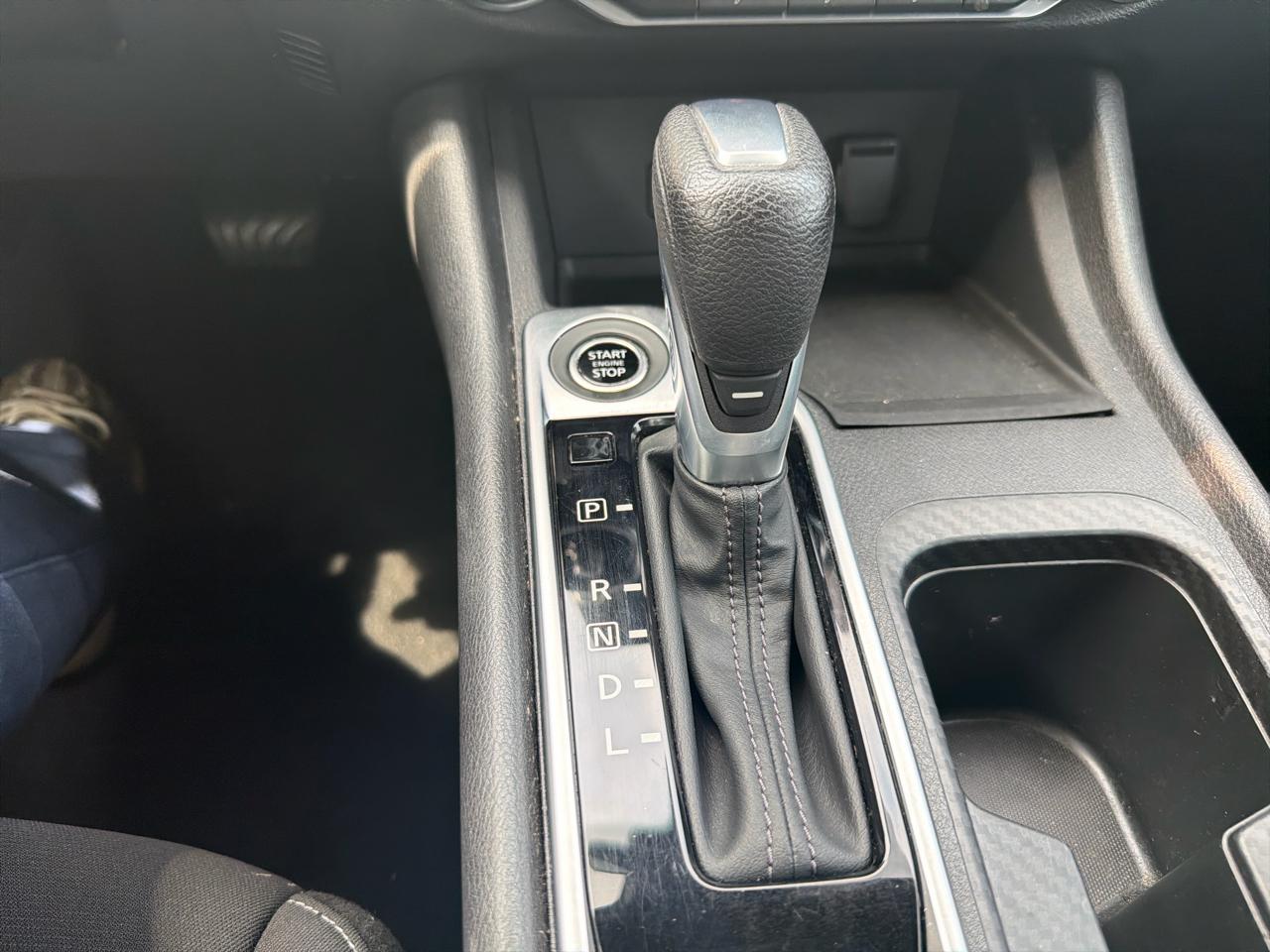 Nissan Sentra SV CVT 2022