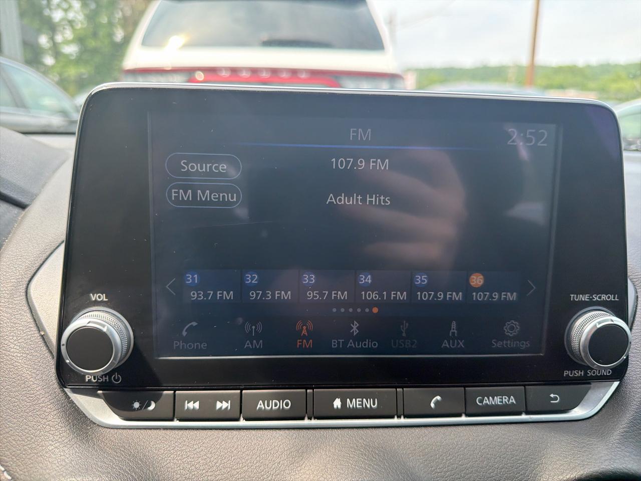 Nissan Sentra SV CVT 2022