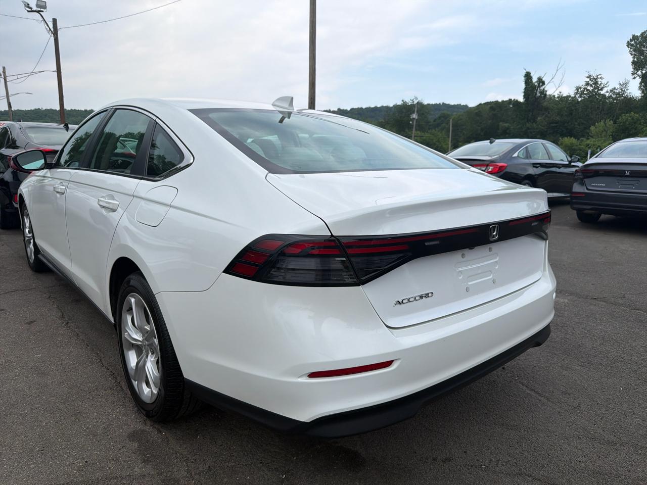 Honda Accord Sedan LX CVT 2023