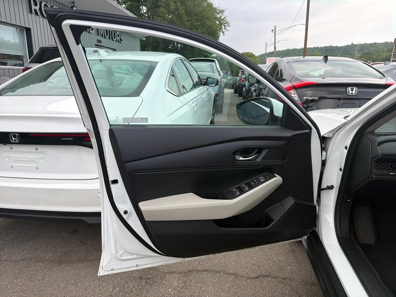 Honda Accord Sedan LX CVT 2023