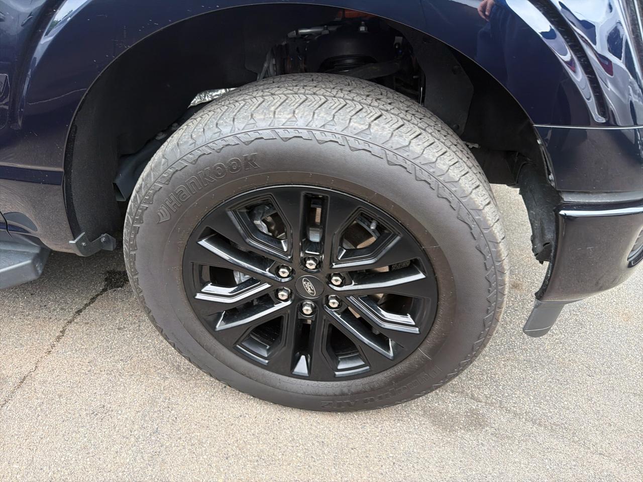 Ford F-150 Lariat SuperCrew 4WD 2025