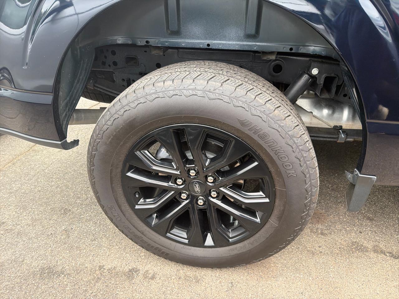 Ford F-150 Lariat SuperCrew 4WD 2025