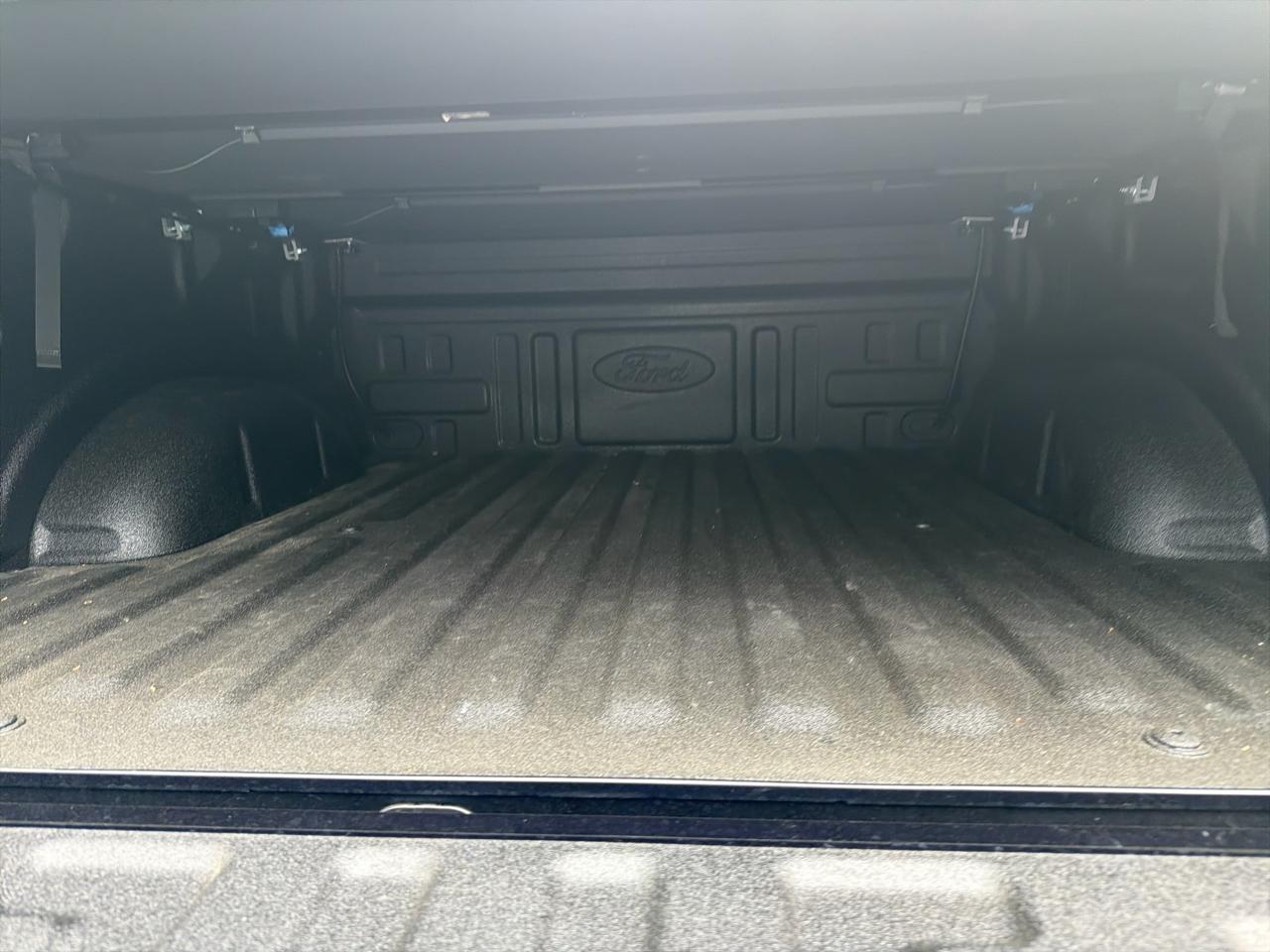 Ford F-150 Lariat SuperCrew 4WD 2025