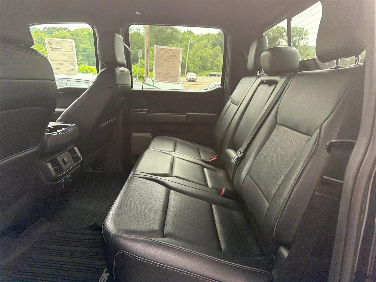 Ford F-150 Lariat SuperCrew 4WD 2025