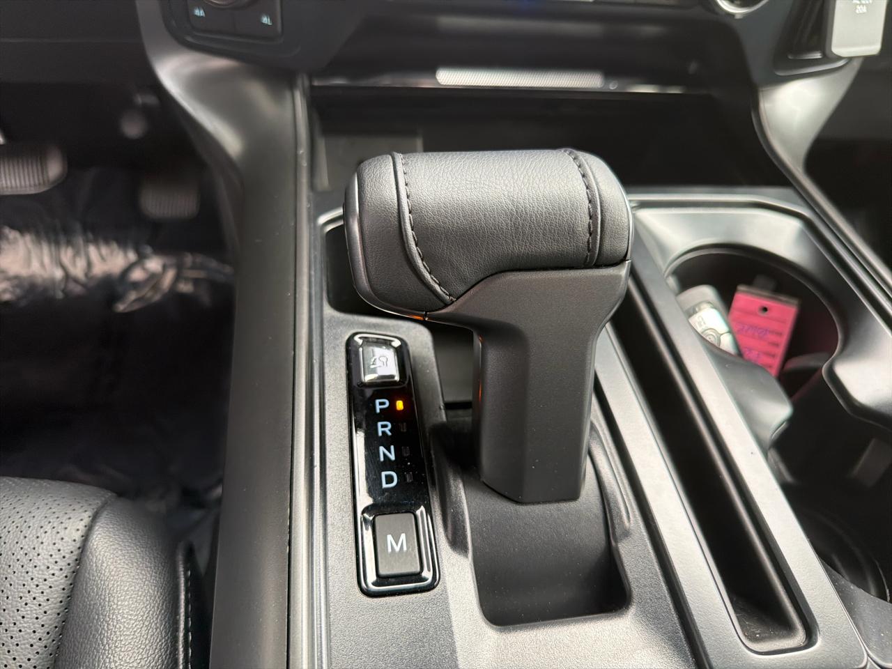 Ford F-150 Lariat SuperCrew 4WD 2025