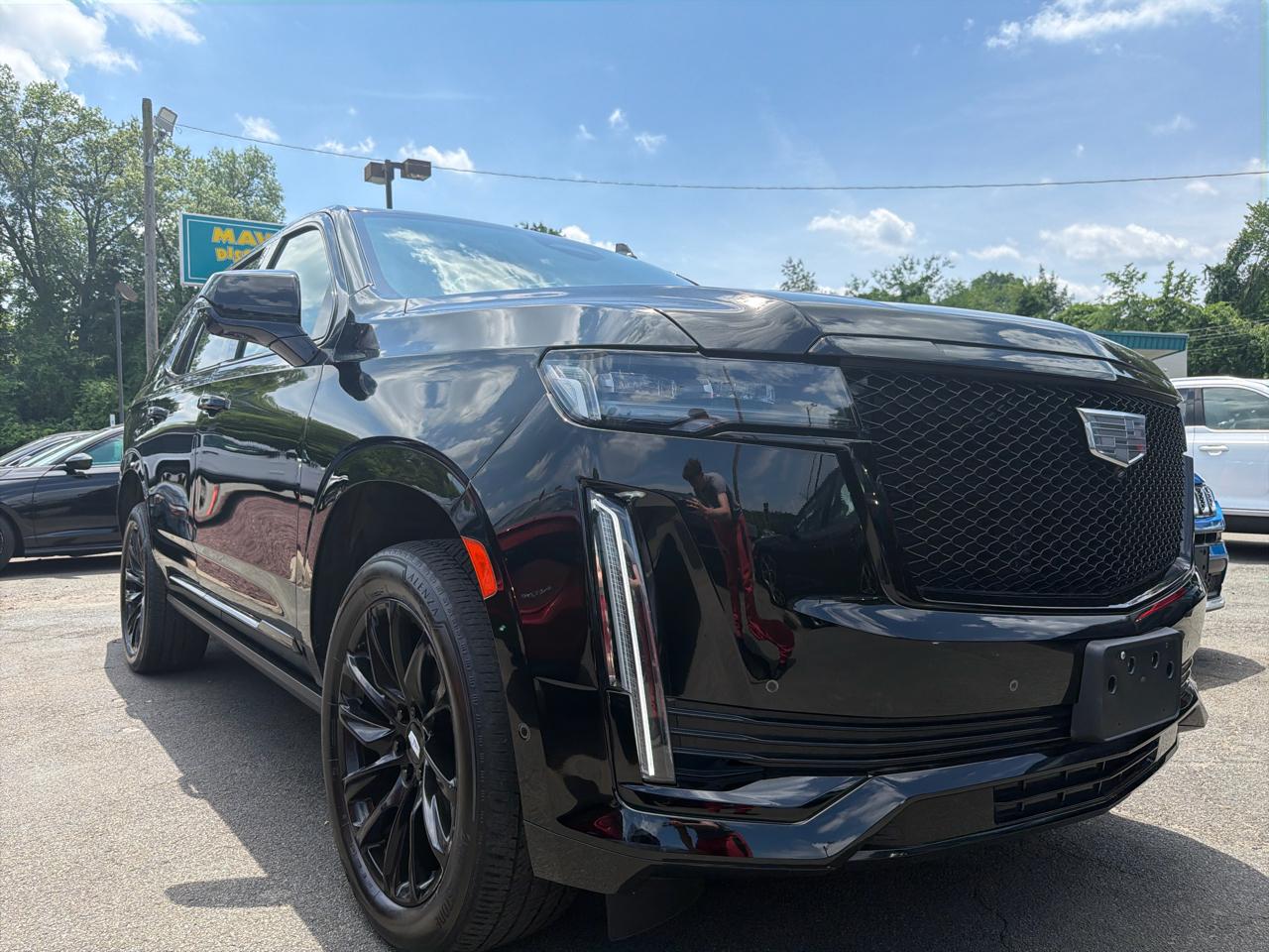 Cadillac Escalade 4WD 4dr Sport Platinum 2024