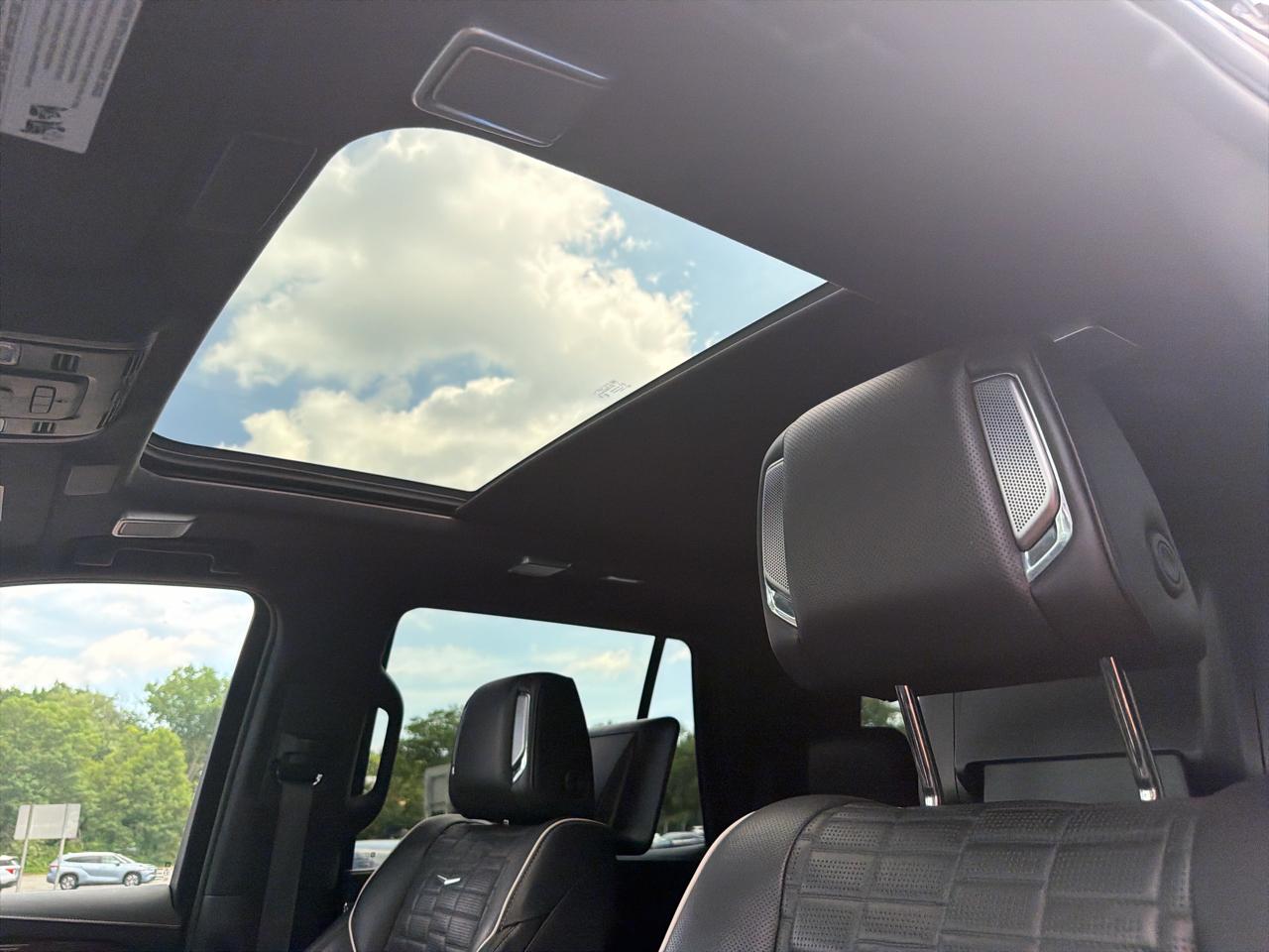 Cadillac Escalade 4WD 4dr Sport Platinum 2024
