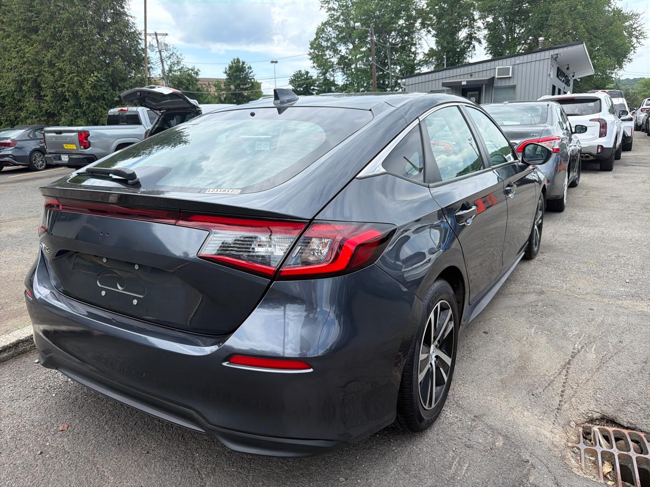 Honda Civic Hatchback LX CVT 2023