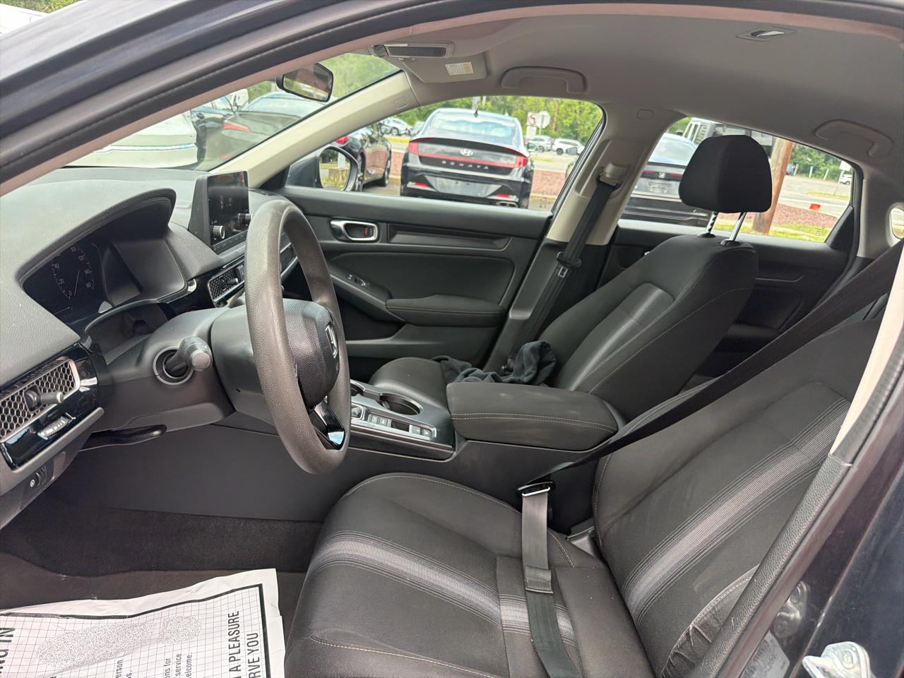 Honda Civic Hatchback LX CVT 2023