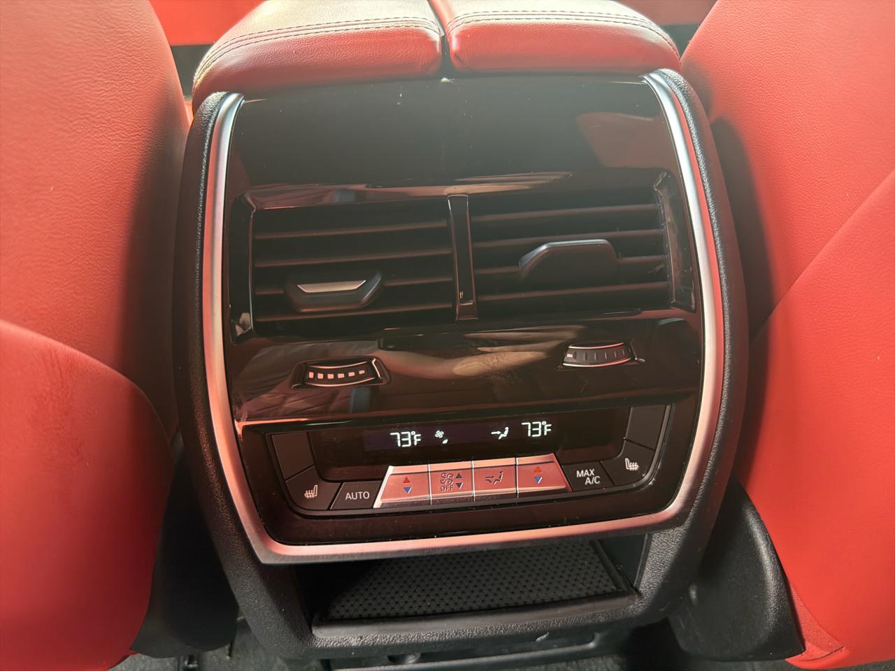 BMW XM Sports Activity Vehicle 2023