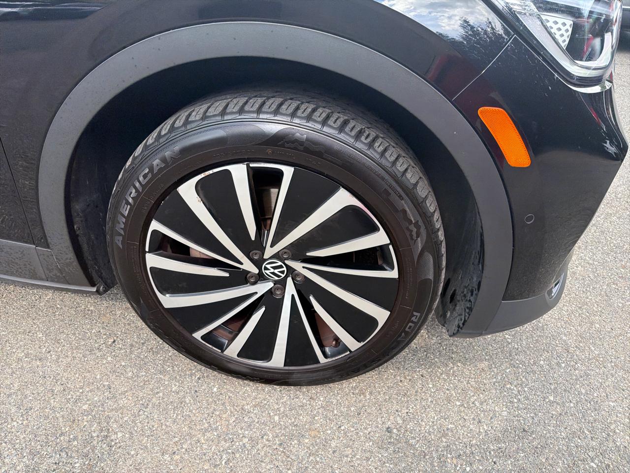 Volkswagen ID.4 Pro S Plus AWD w/SK On Battery 2023