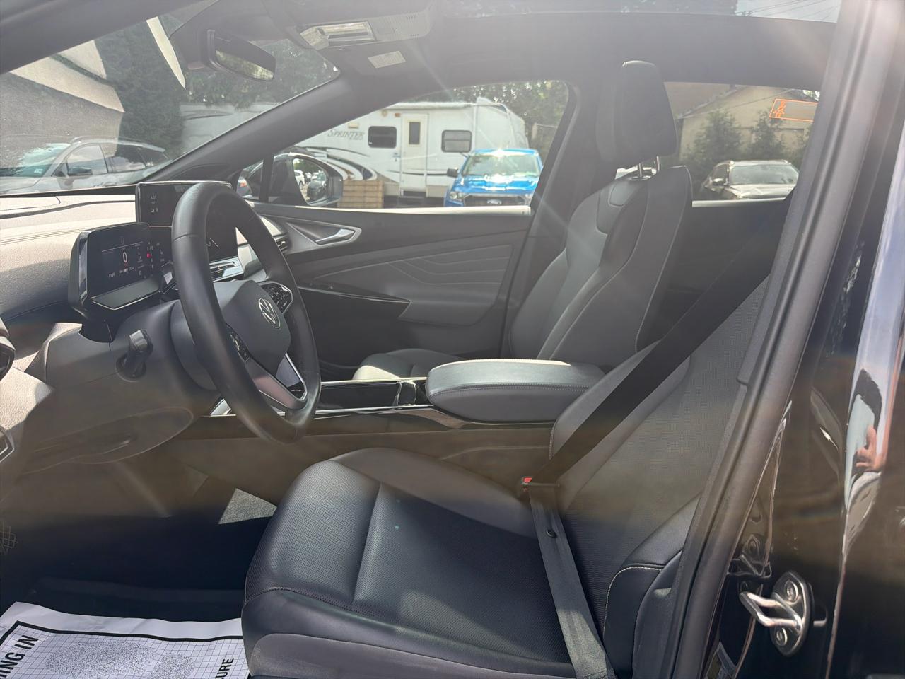 Volkswagen ID.4 Pro S Plus AWD w/SK On Battery 2023