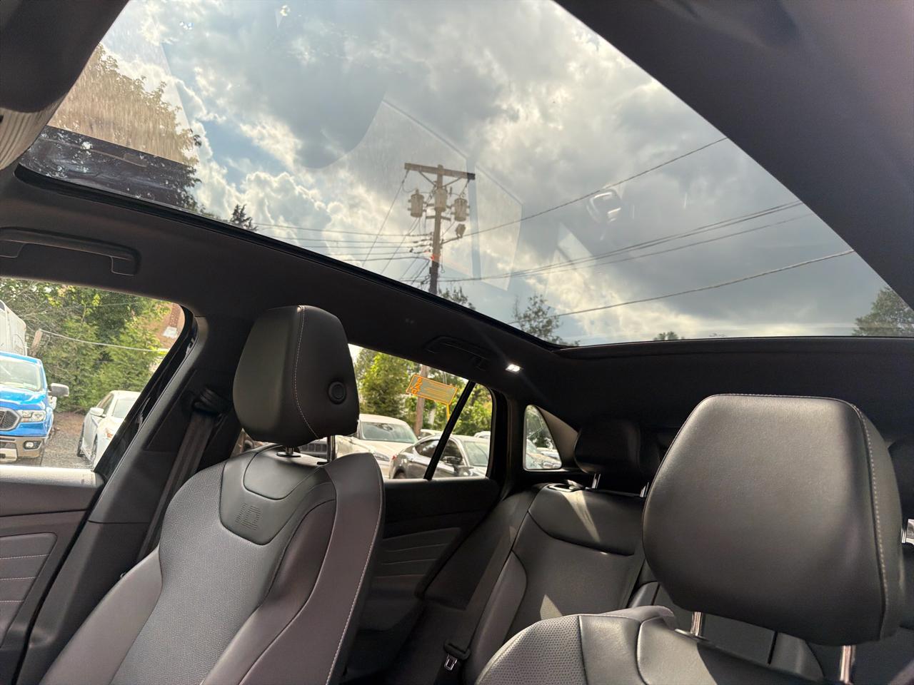 Volkswagen ID.4 Pro S Plus AWD w/SK On Battery 2023