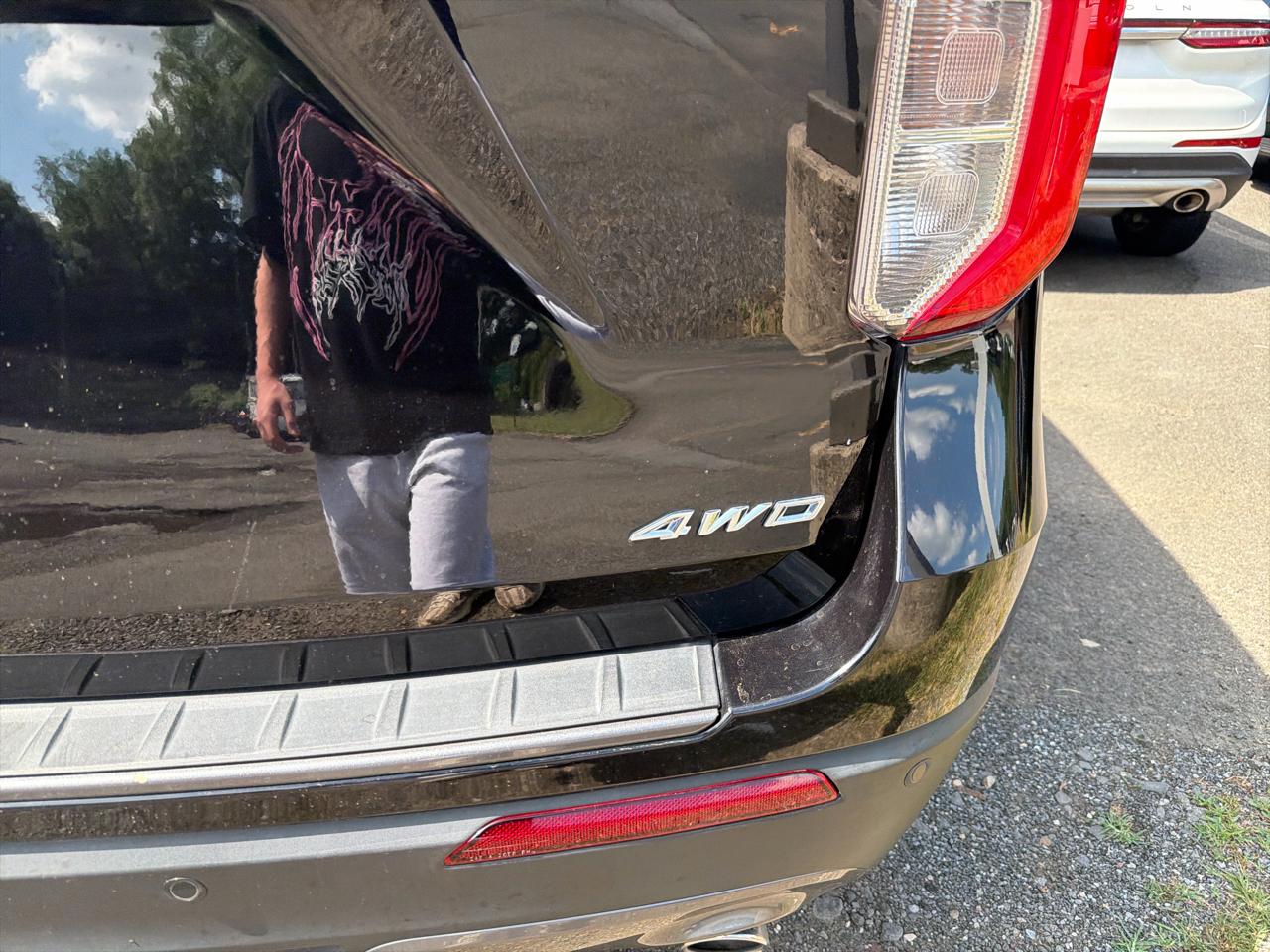 Ford Explorer XLT 2023
