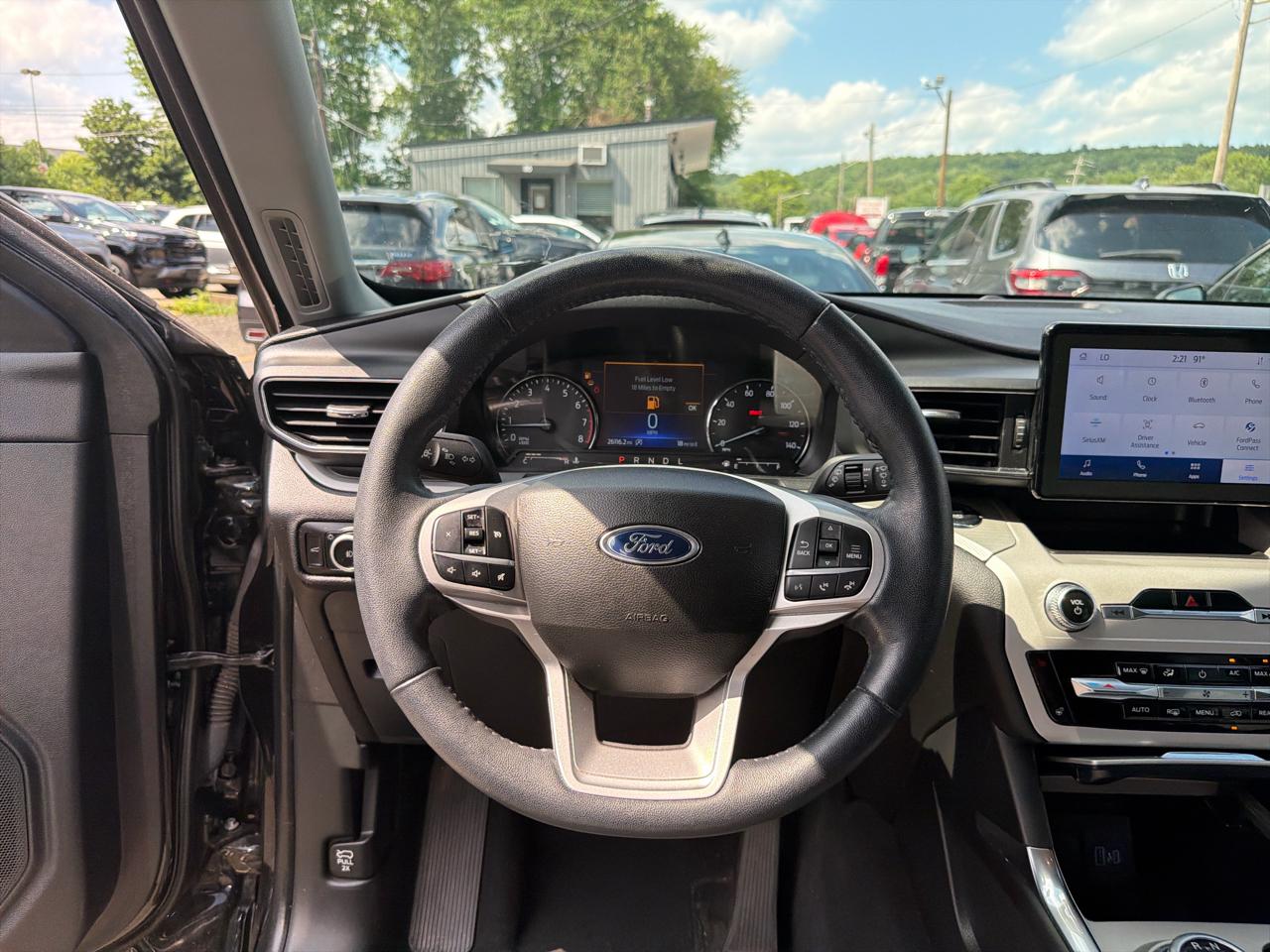 Ford Explorer XLT 2023