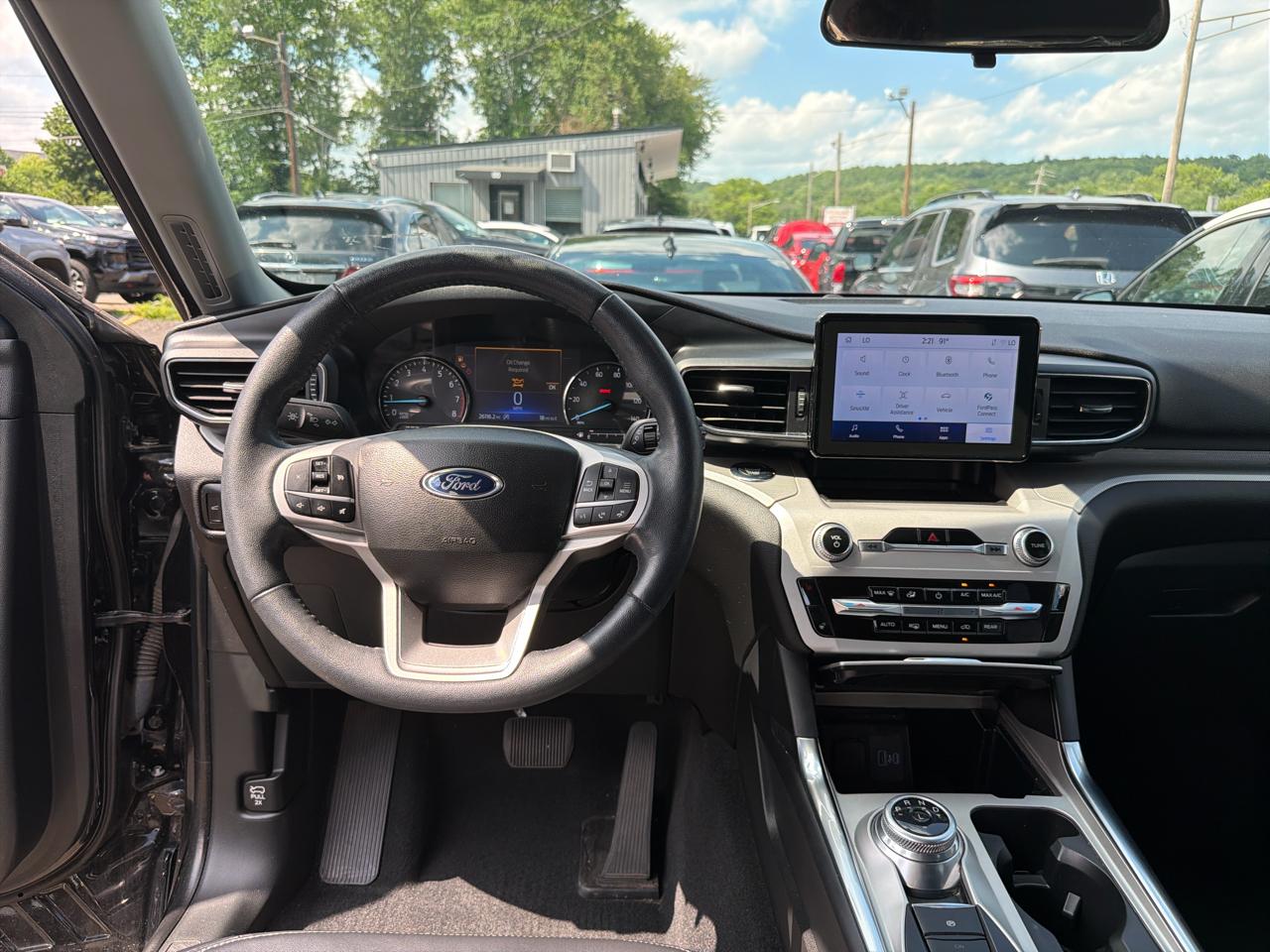 Ford Explorer XLT 2023