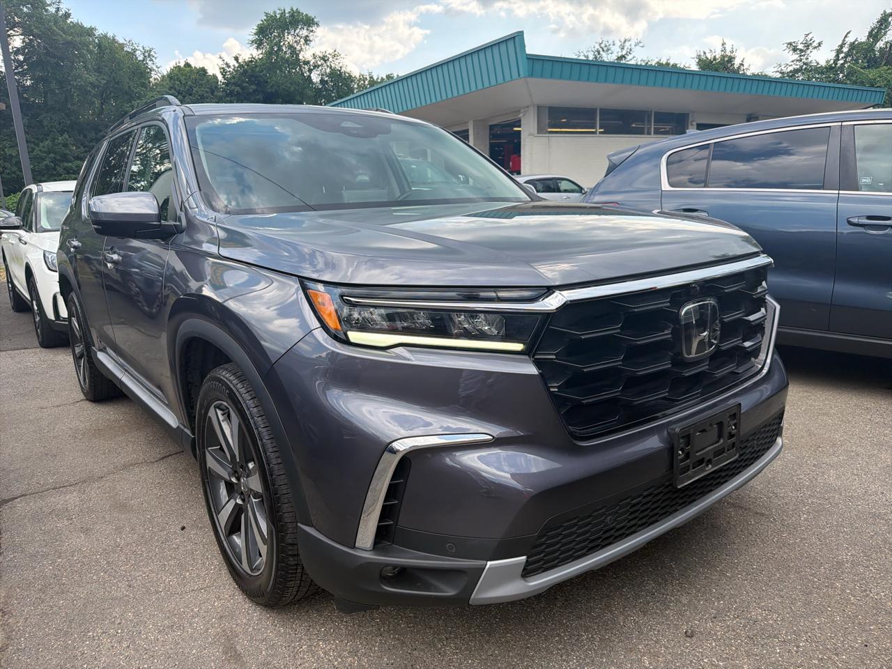 Honda Pilot Elite AWD 2024