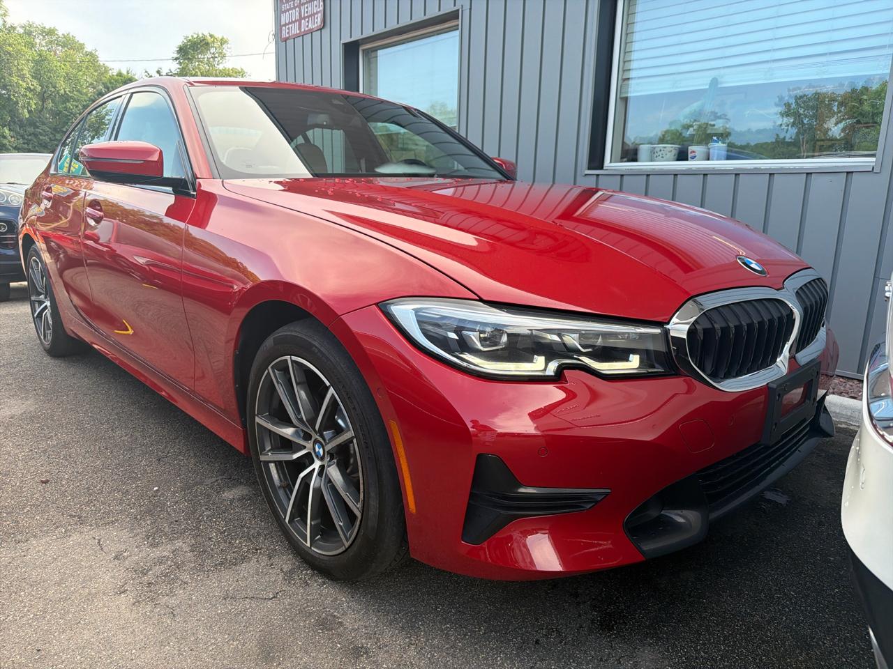 BMW 3 Series 330i xDrive Sedan North America 2022